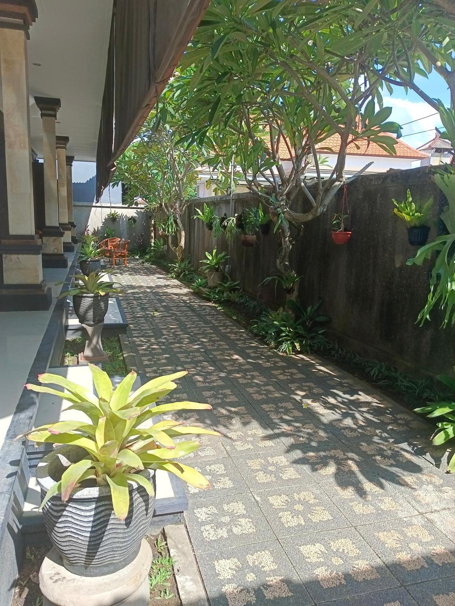 Taman Bali Homestay Sanur  Luaran gambar