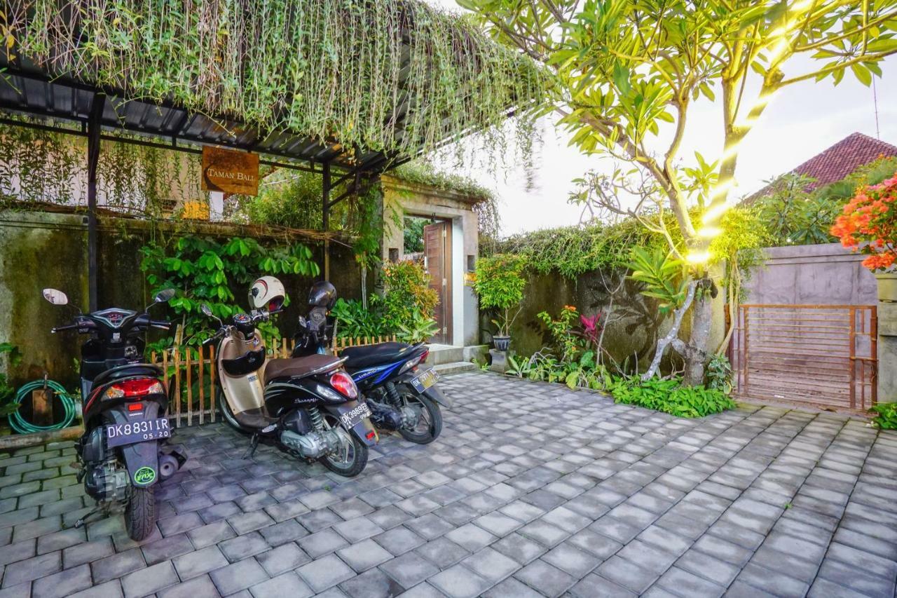 Taman Bali Homestay Sanur  Luaran gambar